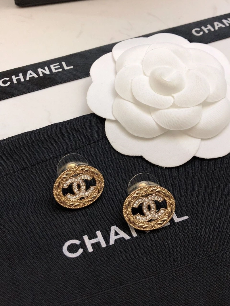 Minimalist Chxnxl Earrings 289809