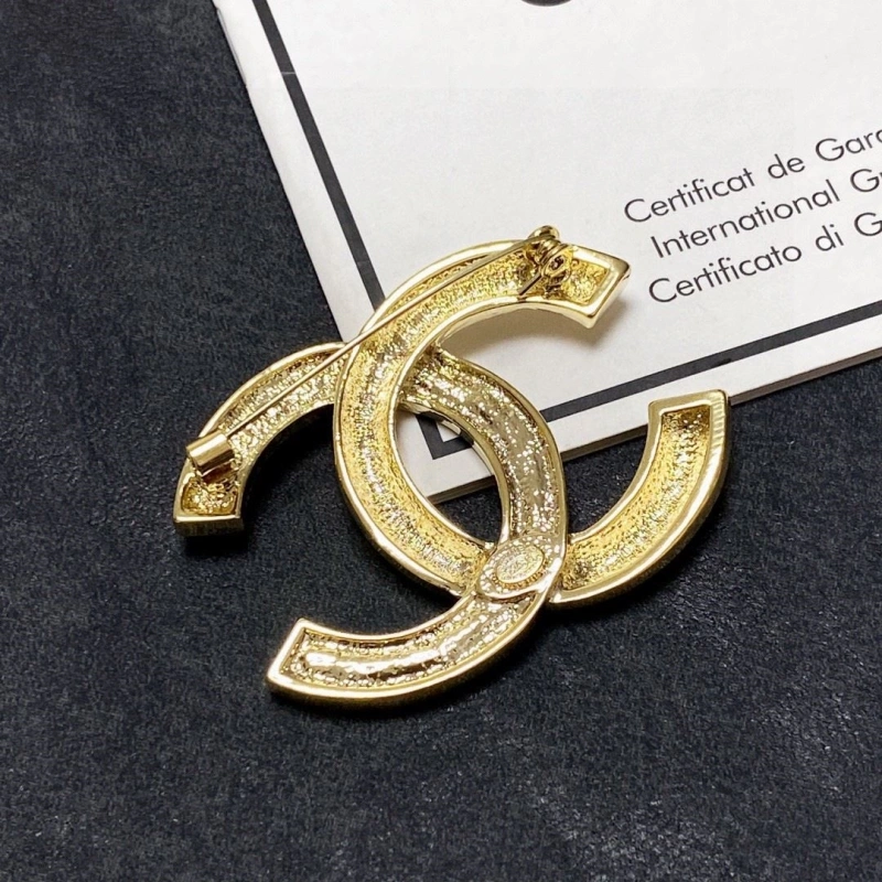 Chxnxl Brooches Vibrant 290505