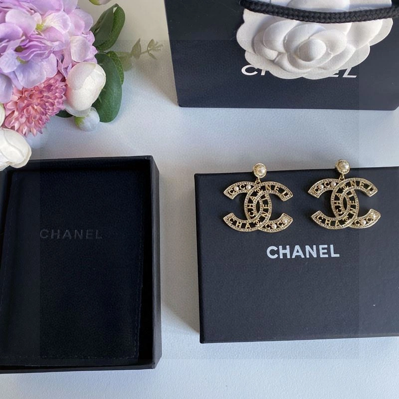 Unique Chxnxl Earrings 289796