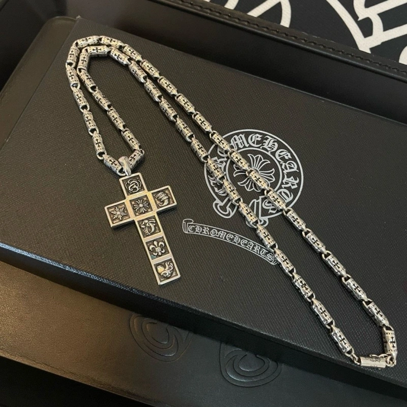 Bright Chrxmx Hxxrts Necklaces 298360