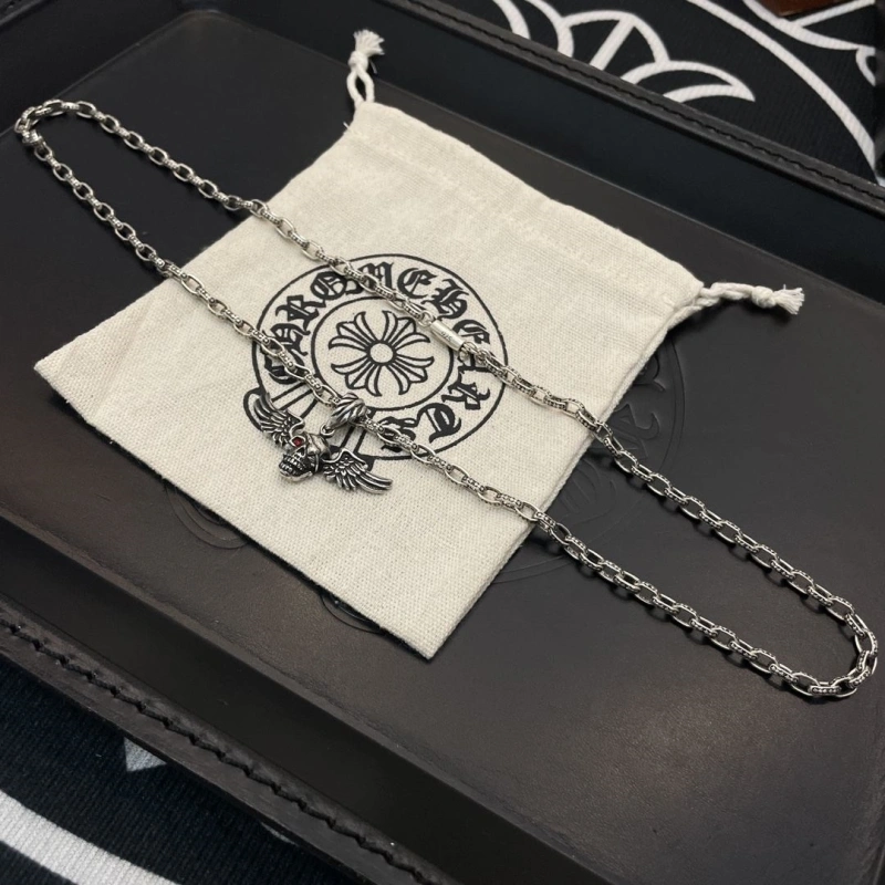Chrxmx Hxxrts Necklaces DailyWear 298355