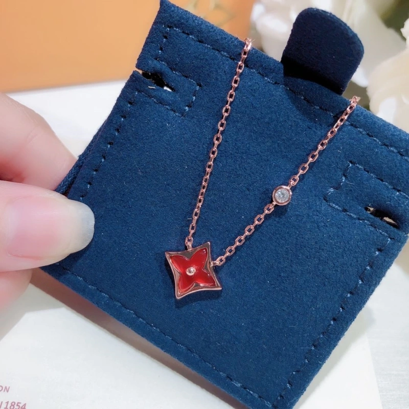 Comfortable LX Necklaces 308377