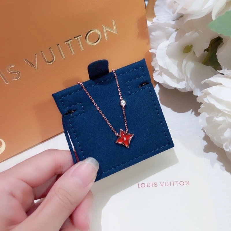 Comfortable LX Necklaces 308377