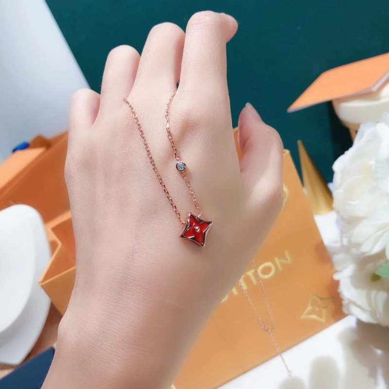 Comfortable LX Necklaces 308377
