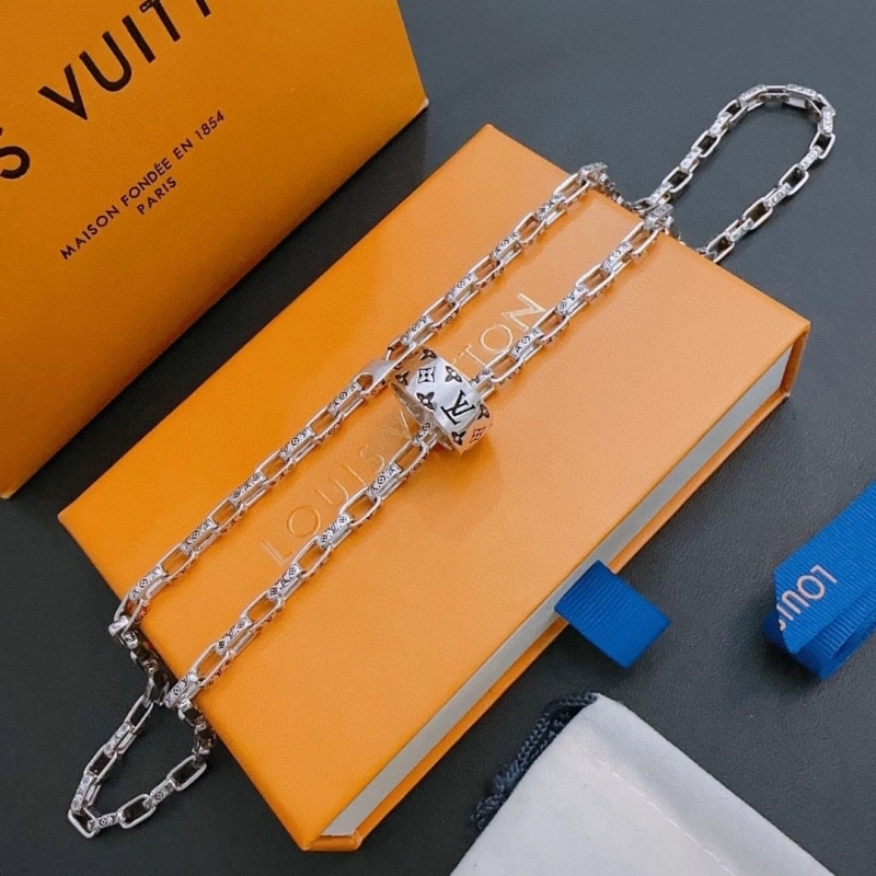 LX Necklaces Trendsetting 309638