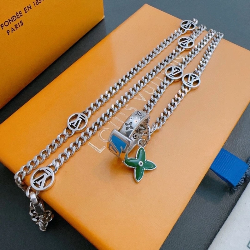 LX Necklaces Versatile 309636