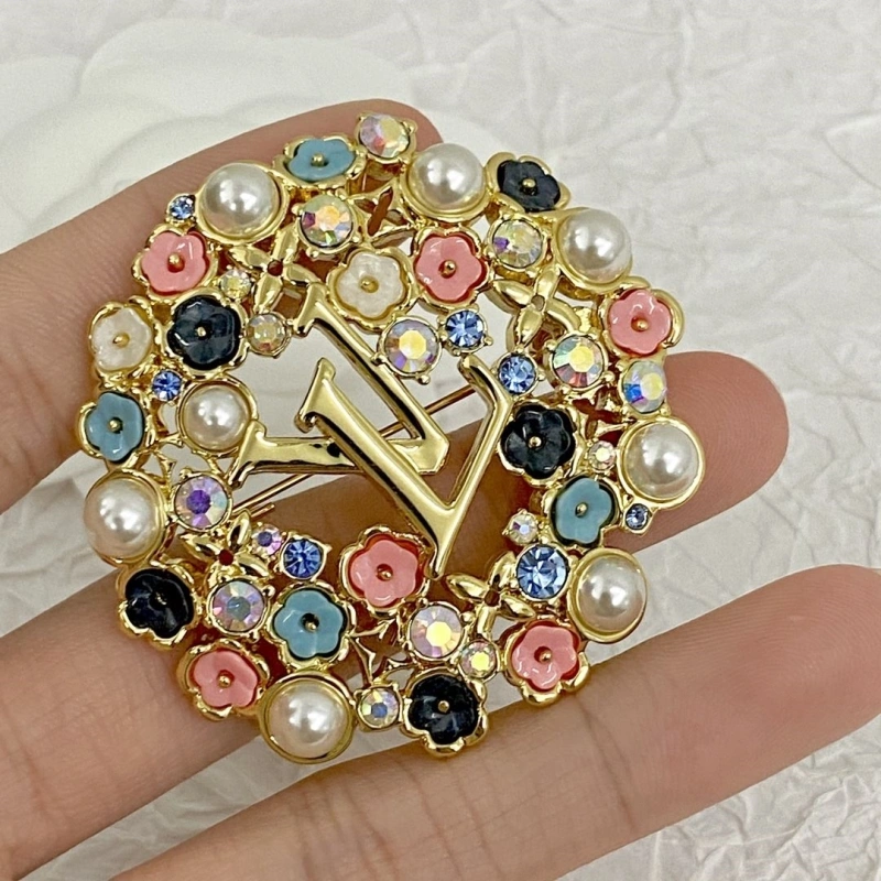 LX Brooches WellDesigned 310249