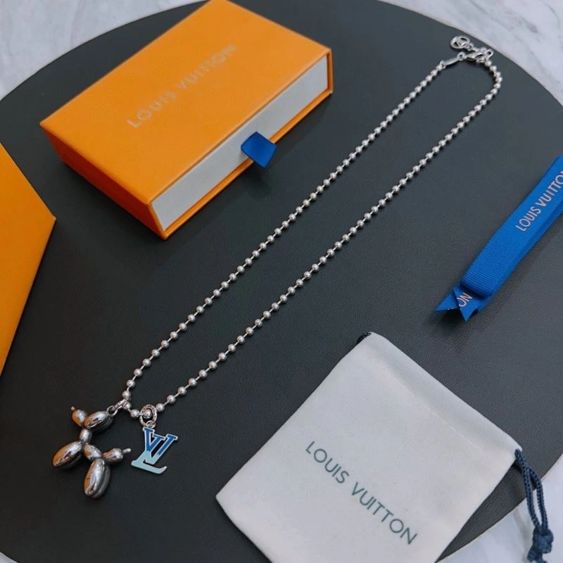 LX Necklaces Refined 312410