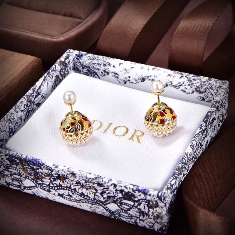 Christian Dxxr Earrings Versatile 295637