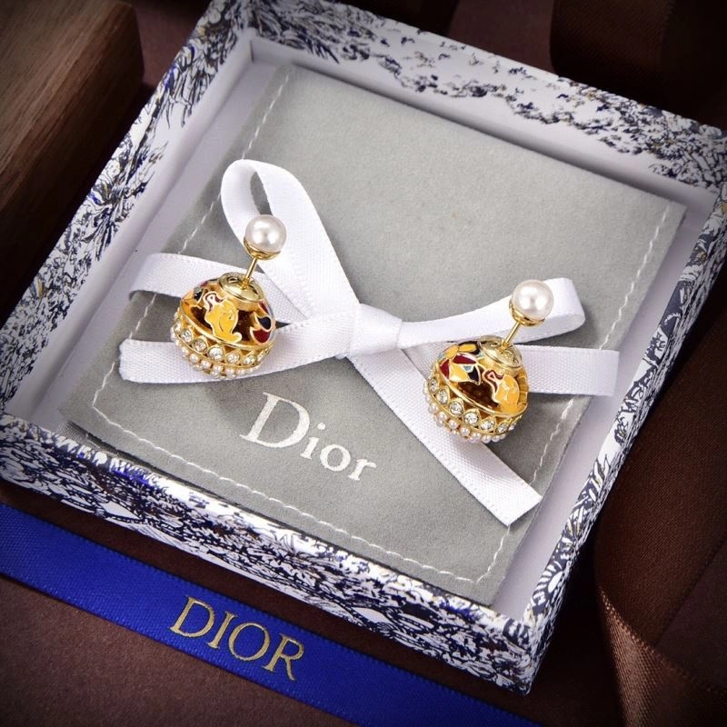 Christian Dxxr Earrings Versatile 295637
