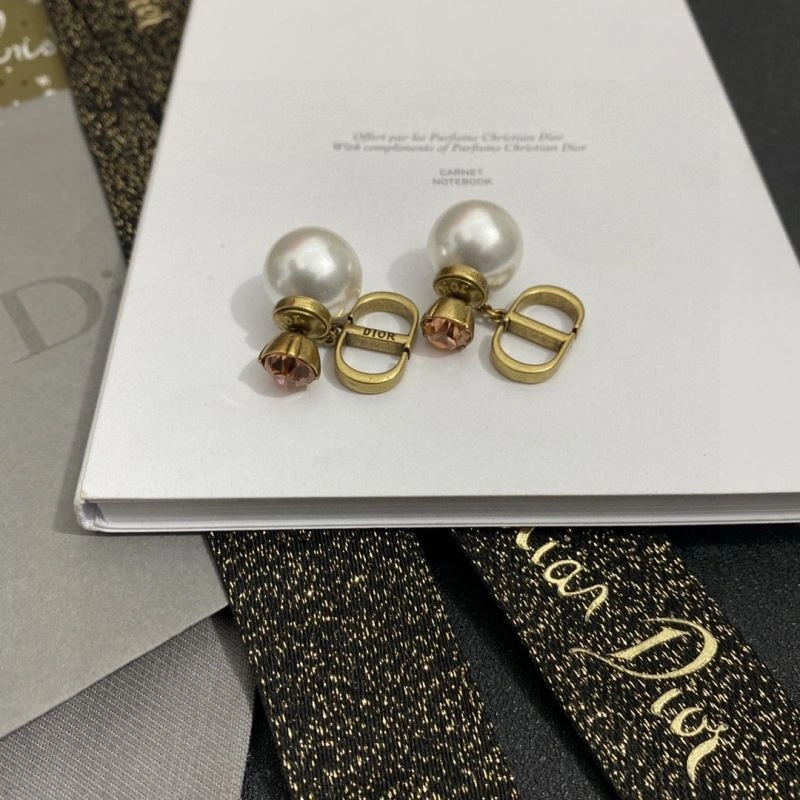 Christian Dxxr Earrings Affordable 295626
