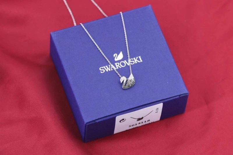 Swxrxvski Necklaces Sophisticated 315388