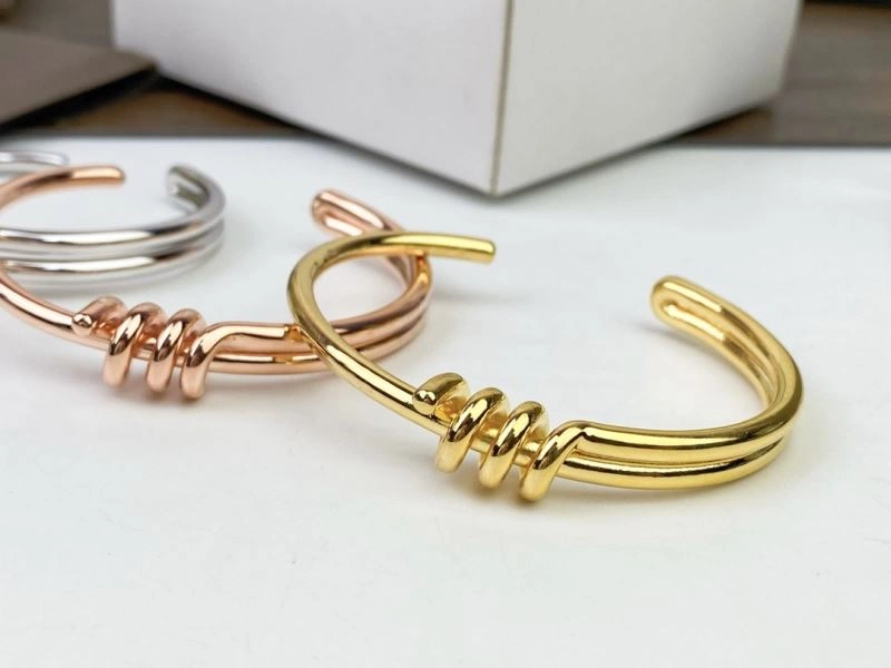 HighQuality Cxlxne Bracelets 284001