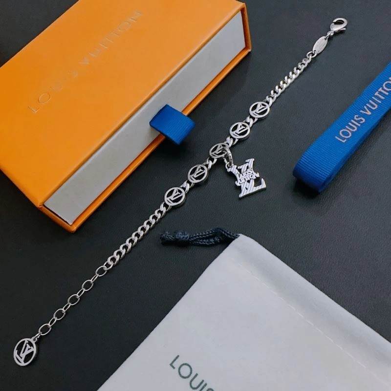 Trendy LX Necklaces 312396