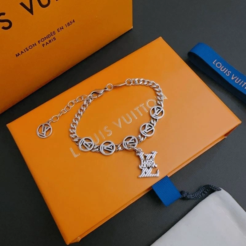 Trendy LX Necklaces 312396