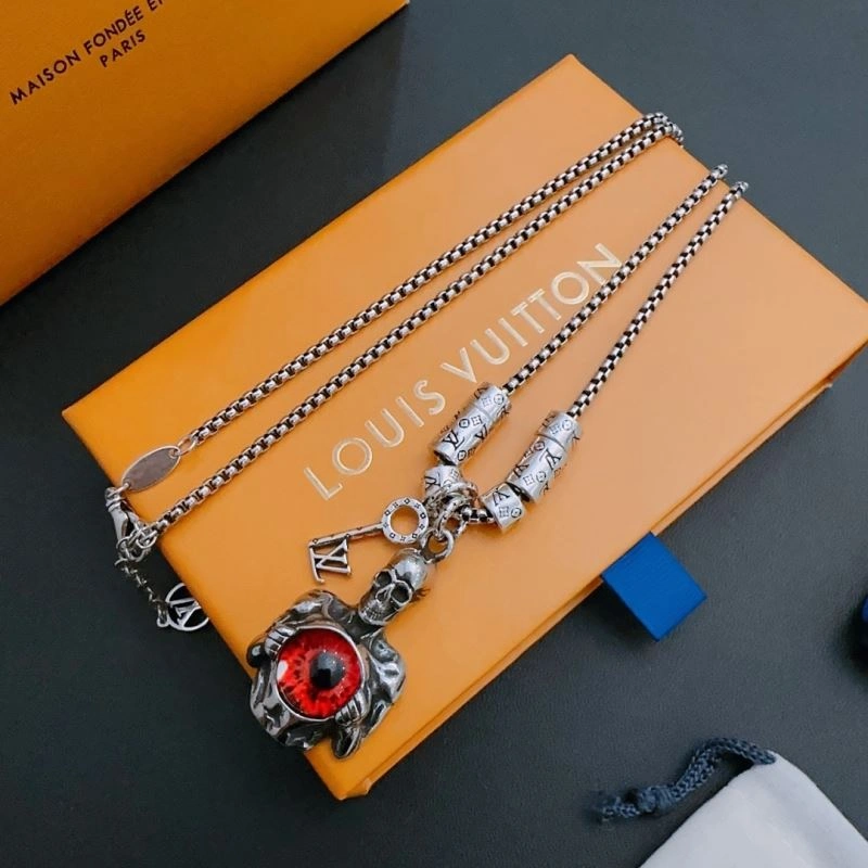 Classic LX Necklaces 312400