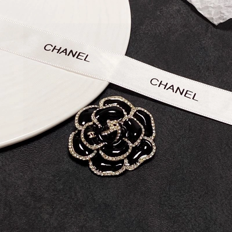 StreetReady Chxnxl Brooches 293609