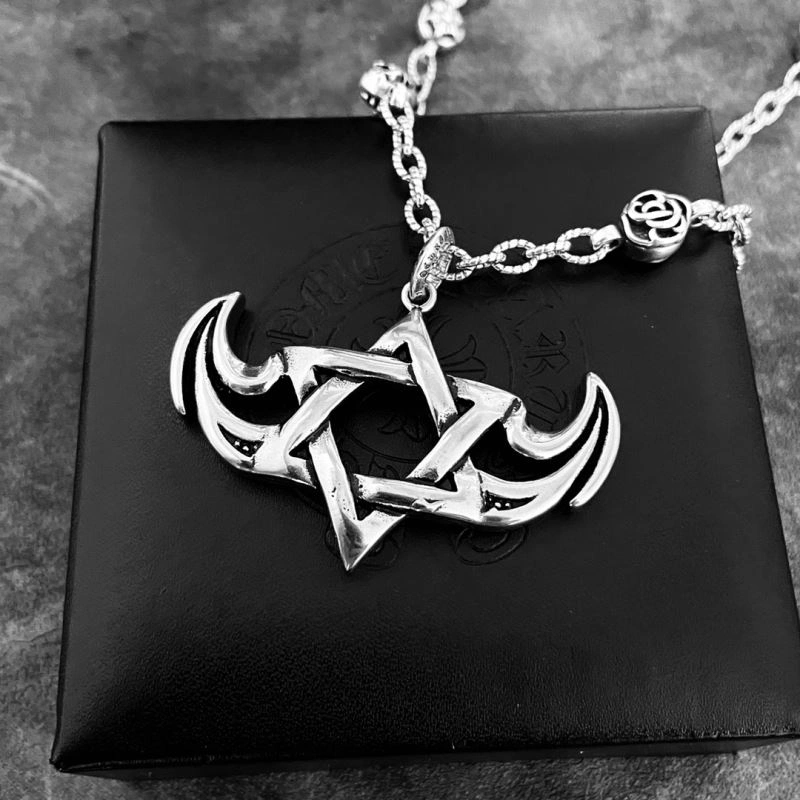 Versatile Chrxmx Hxxrts Necklaces 301807