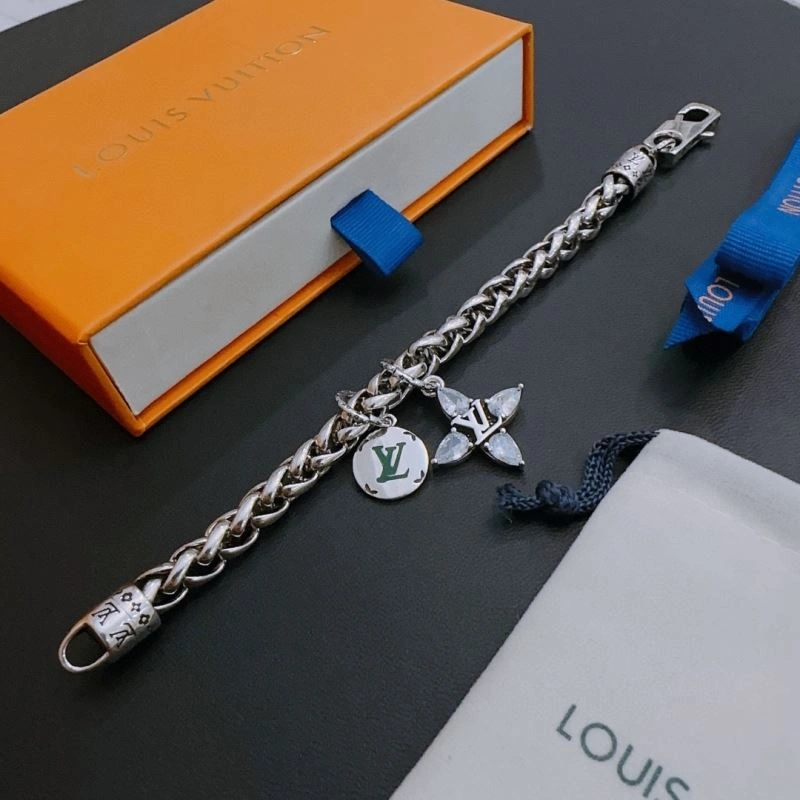 LX Necklaces Stylish 312380