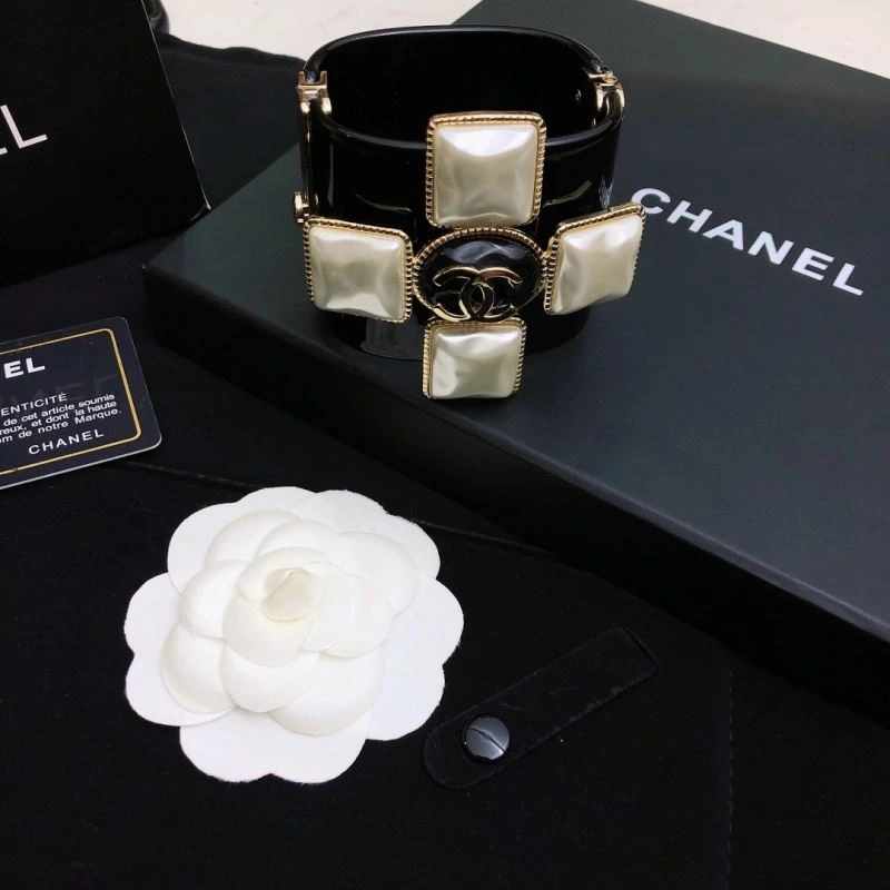 Bright Chxnxl Rings 293174