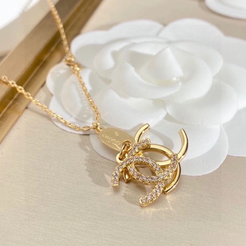 HighQuality Chxnxl Necklaces 293383