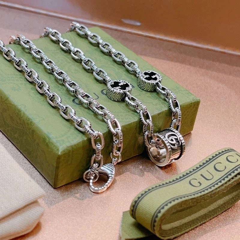 Flexible Gxccx Necklaces 307652