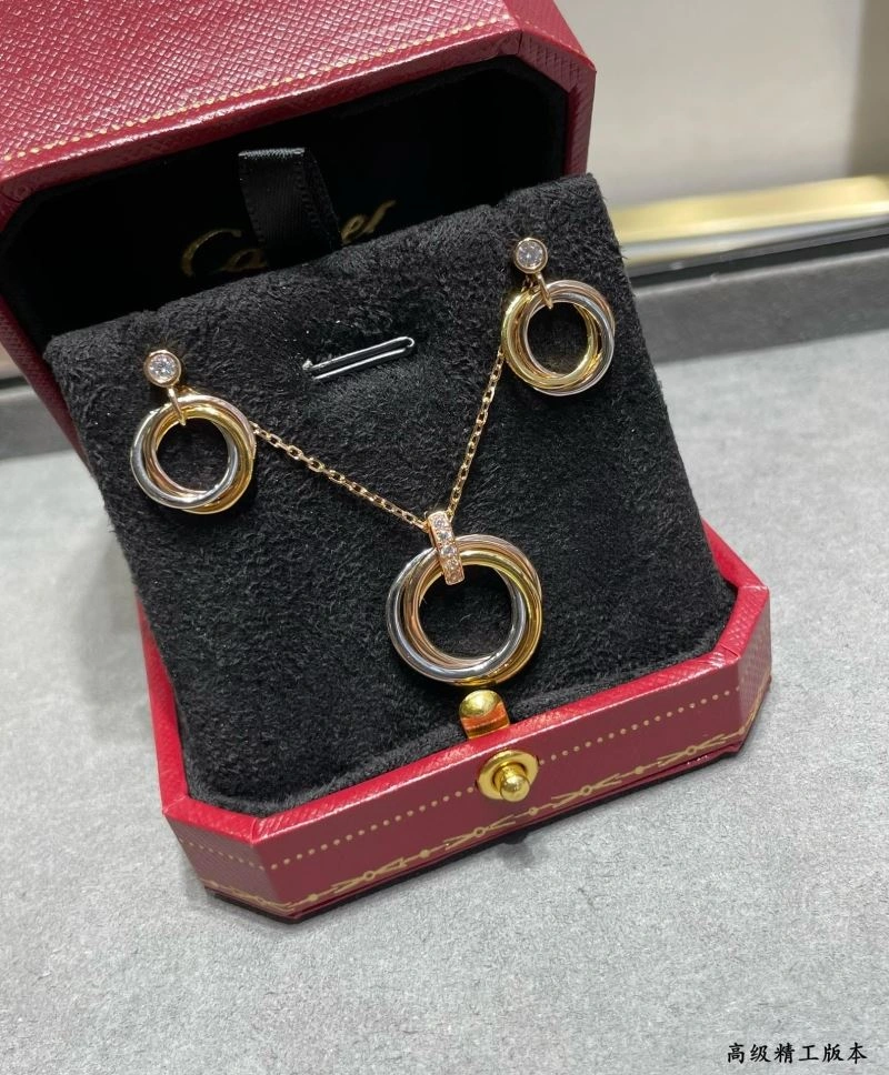 Affordable Cxrtxer Necklaces 283394