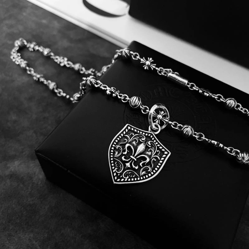 Lightweight Chrxmx Hxxrts Necklaces 301792