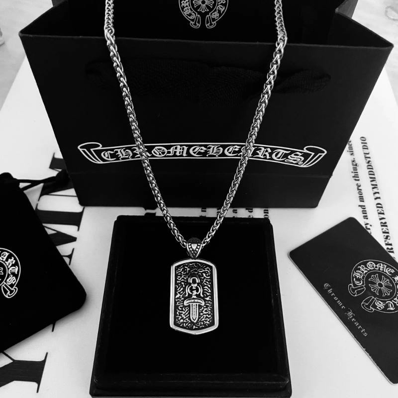 Elegant Chrxmx Hxxrts Necklaces 301786