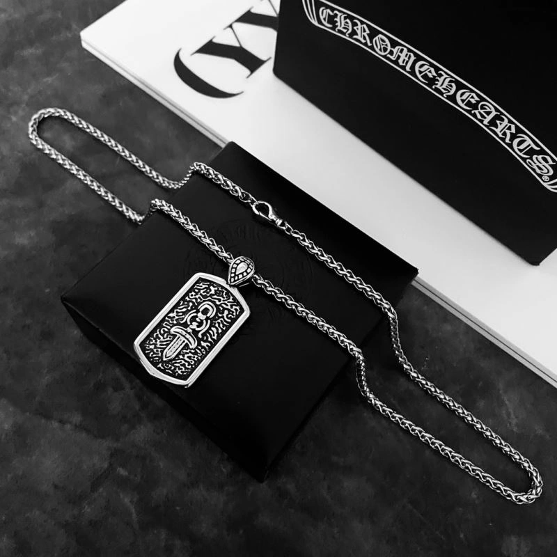 Elegant Chrxmx Hxxrts Necklaces 301786
