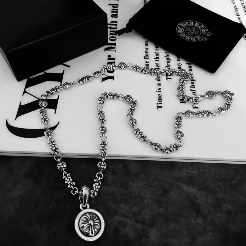 Chrxmx Hxxrts Necklaces Cozy 301782