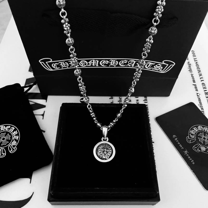 Chrxmx Hxxrts Necklaces Cozy 301782