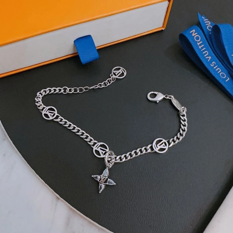 Breathable LX Necklaces 312365