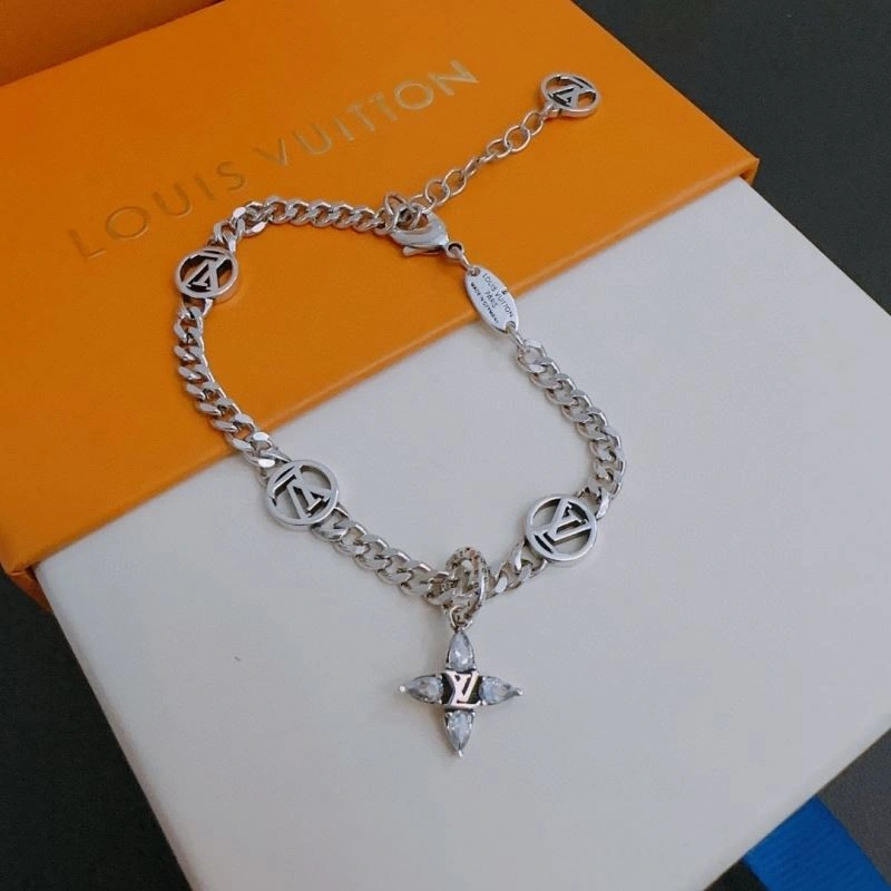 Breathable LX Necklaces 312365