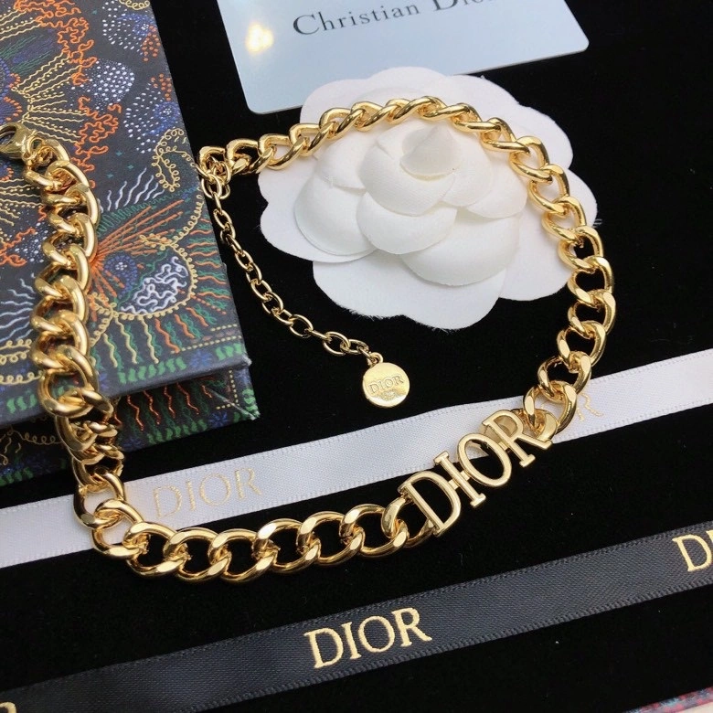 Bold Christian Dxxr Necklaces 295593