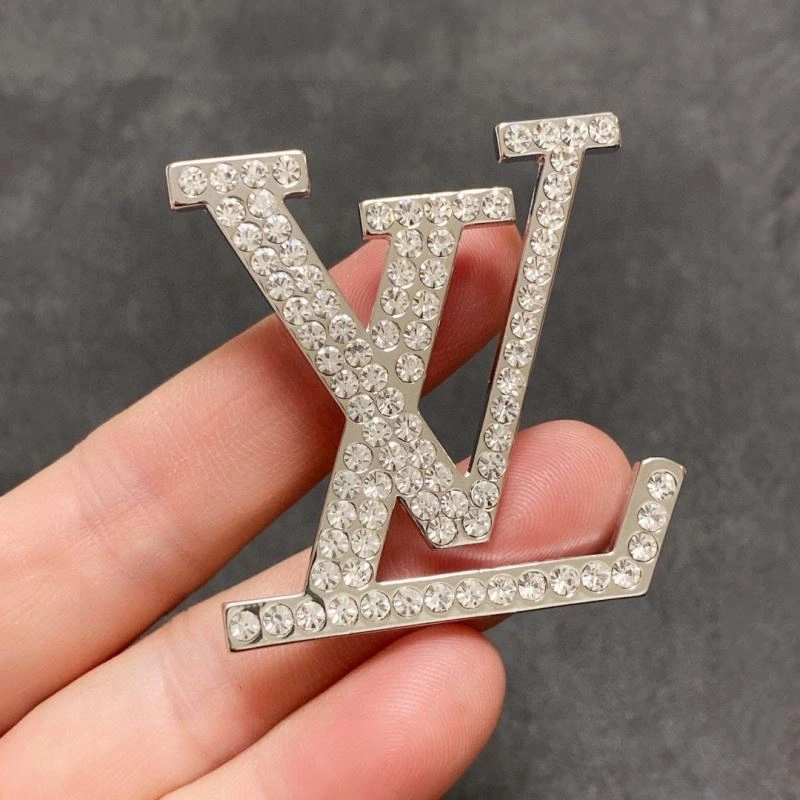 LX Brooches Refined 312423