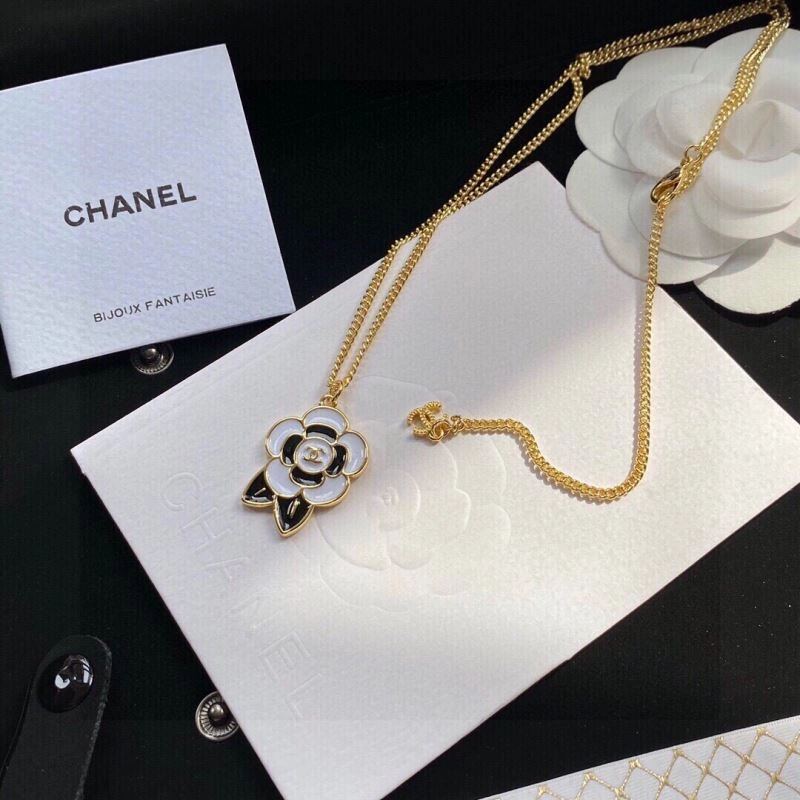Affordable Chxnxl Necklaces 293358
