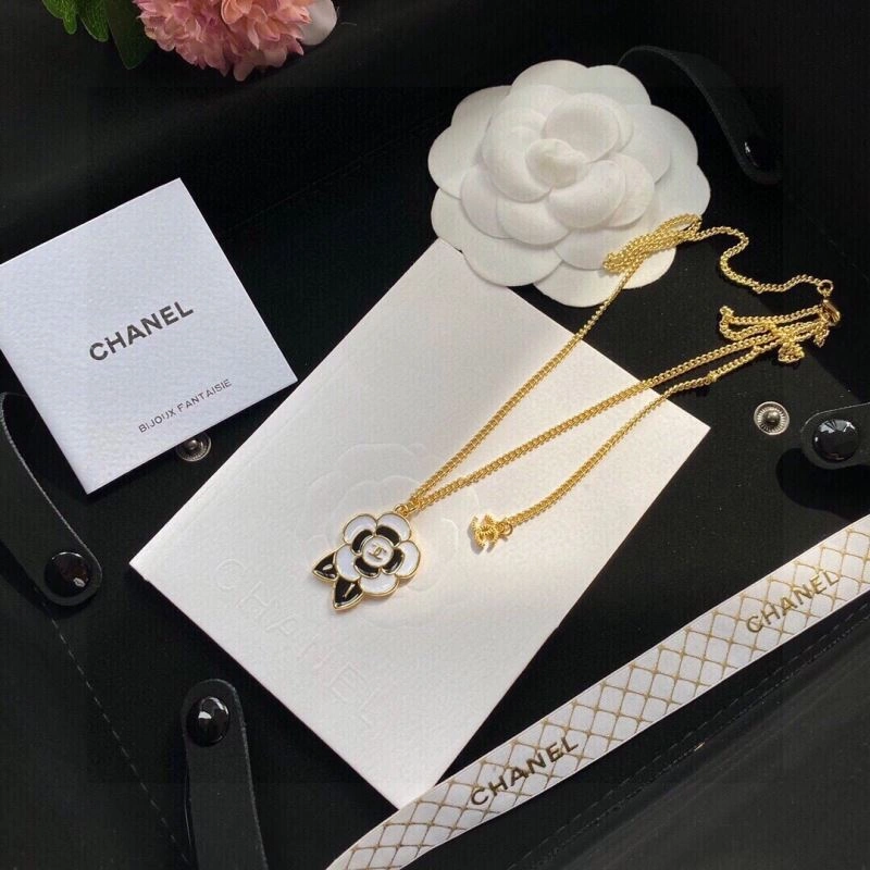 Affordable Chxnxl Necklaces 293358