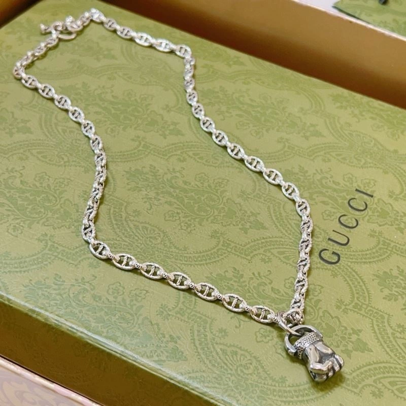 Lightweight Gxccx Necklaces 307646