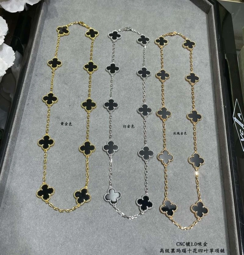 Chxnxl Necklaces Compact 293352