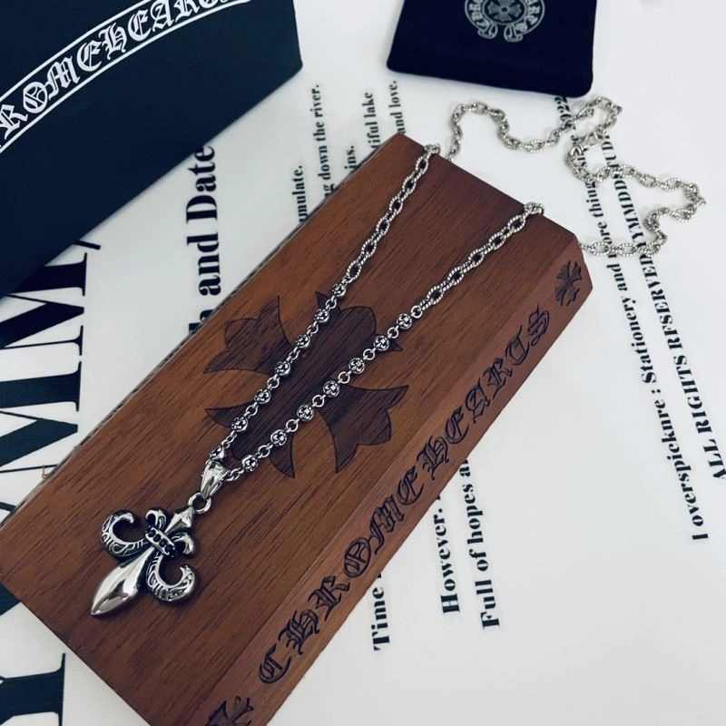 Chrxmx Hxxrts Necklaces ModernLook 301774