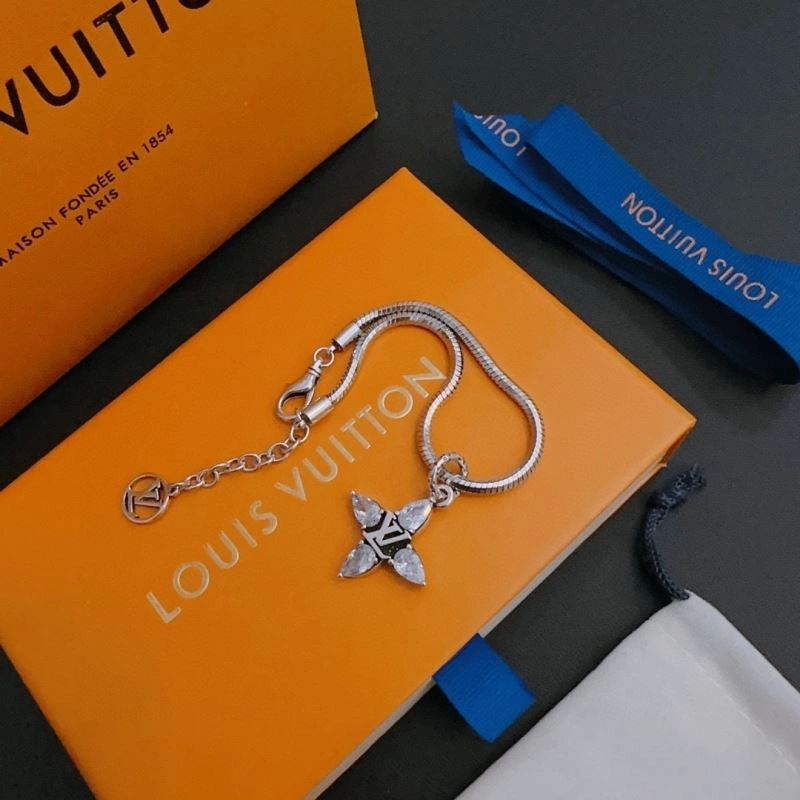 LX Necklaces Functional 312363