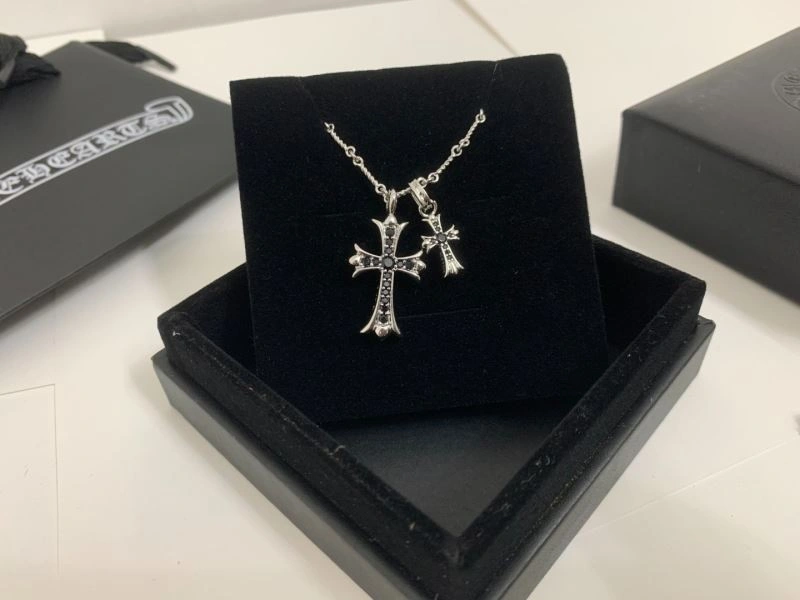 Chrxmx Hxxrts Necklaces StreetReady 301775