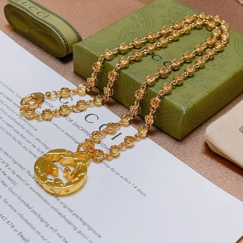 Versatile Gxccx Necklaces 307637