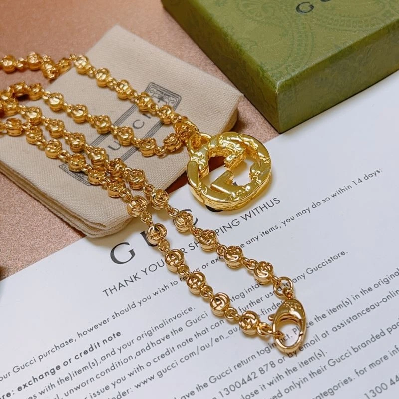 Versatile Gxccx Necklaces 307637