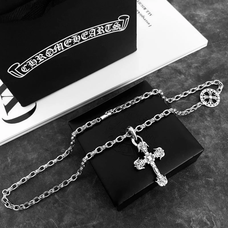 Sleek Chrxmx Hxxrts Necklaces 301759