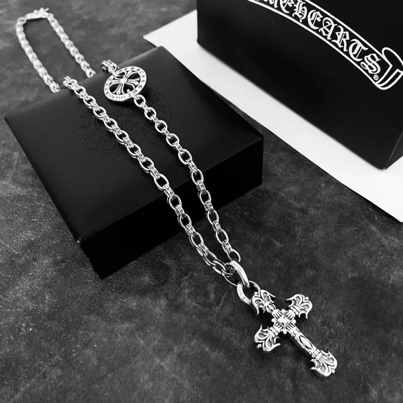 Sleek Chrxmx Hxxrts Necklaces 301759