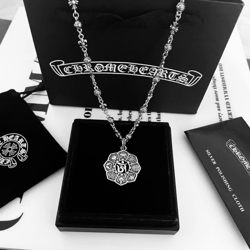 Practical Chrxmx Hxxrts Necklaces 301754