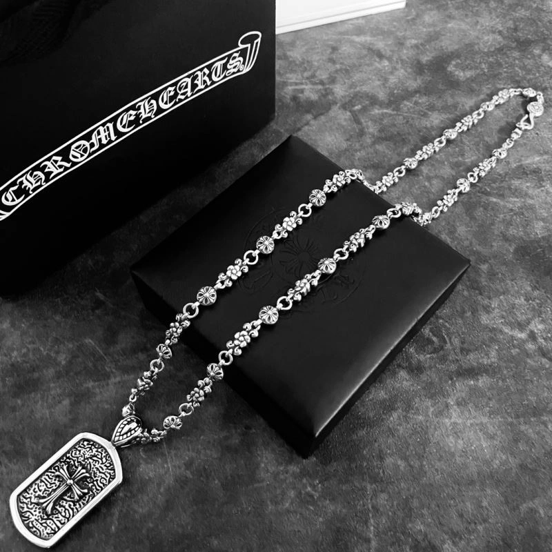 Chrxmx Hxxrts Necklaces GoodFit 301756