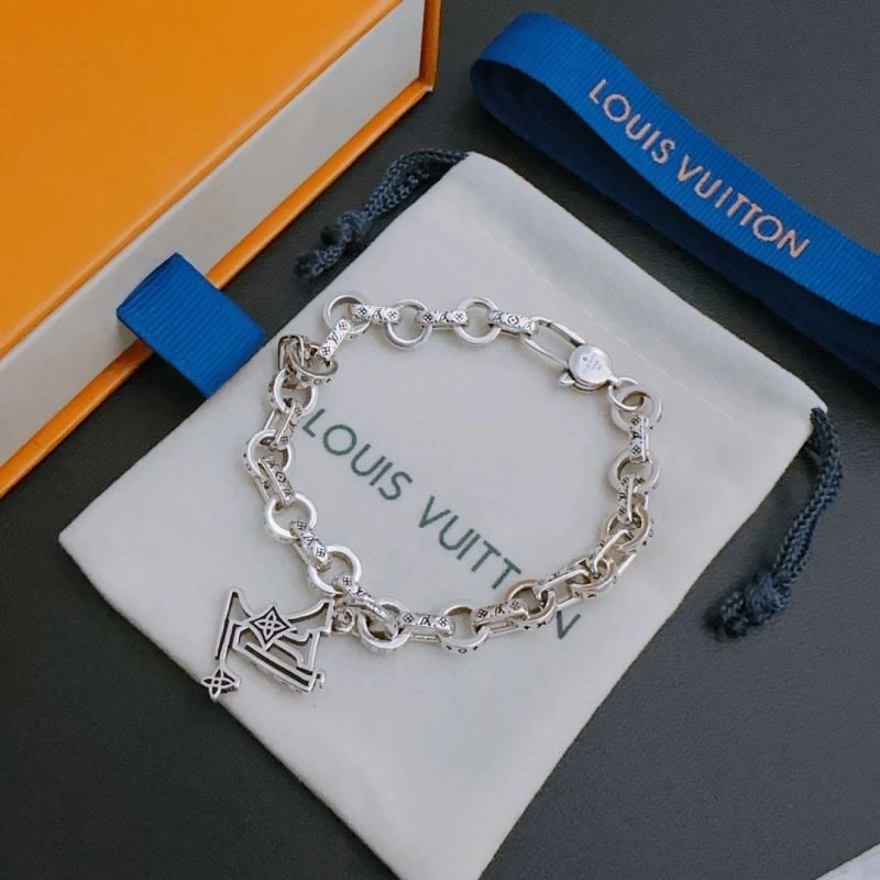 Trendy LX Necklaces 312364